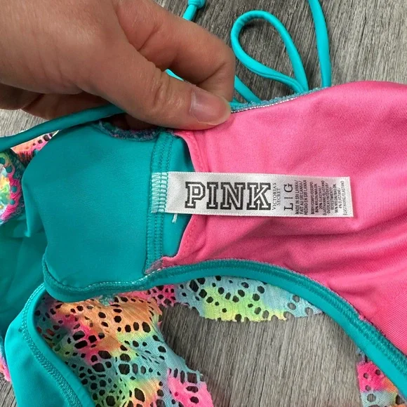 VS Rainbow Flounce Swim‎ Top - Picture 9 of 11